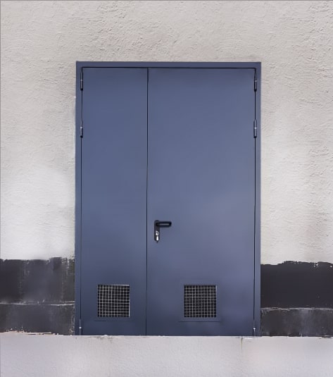 Монтаж двупольной двери с вентиляцией для серверных помещений в Бизнес-парке «Румянцево»