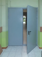 Дверь ...