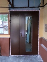 Дверь ...