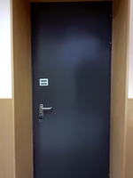 Дверь …