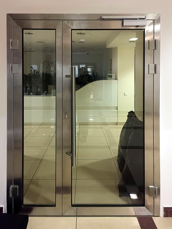 Светопрозрачная дверь EIW 60 из нержавеющей стали для бизнес-центра