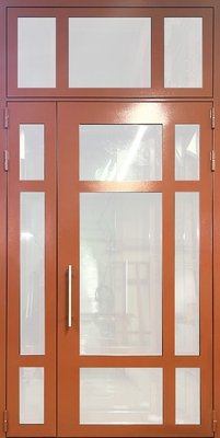 Полуторная техническая дверь с остеклением и фрамугой