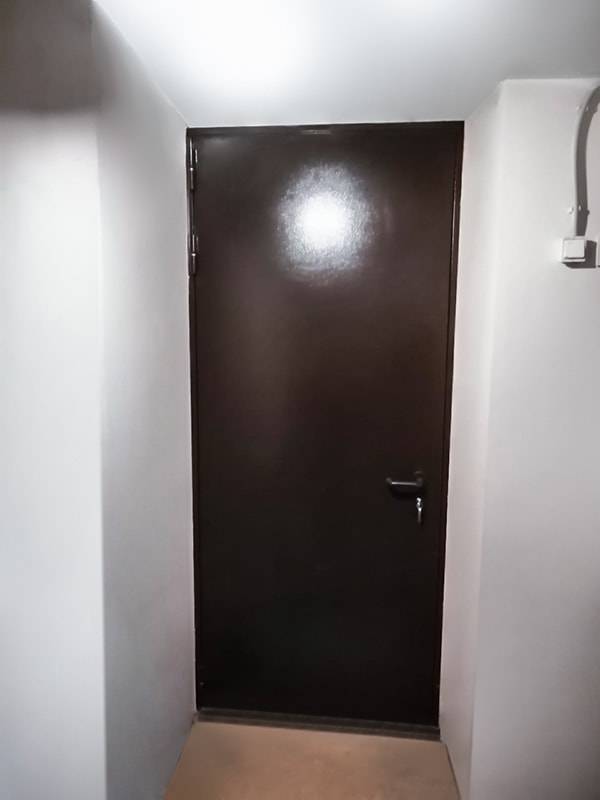 Внешняя сторона (установка в здании на ул. Правды)