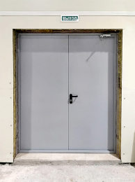 Двупольная дверь, фото внутренней стороны